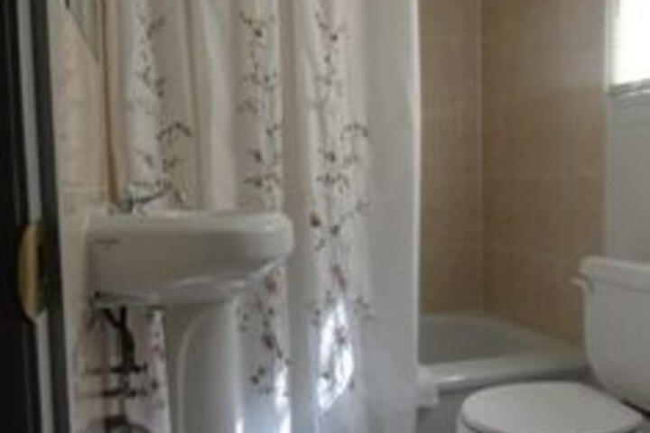 Room 15 of 24