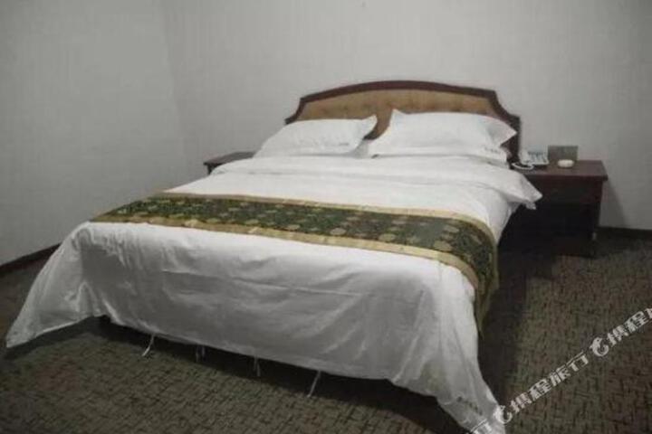 Jinsanjiao Hotel