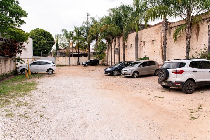 Property Grounds 34 of 36