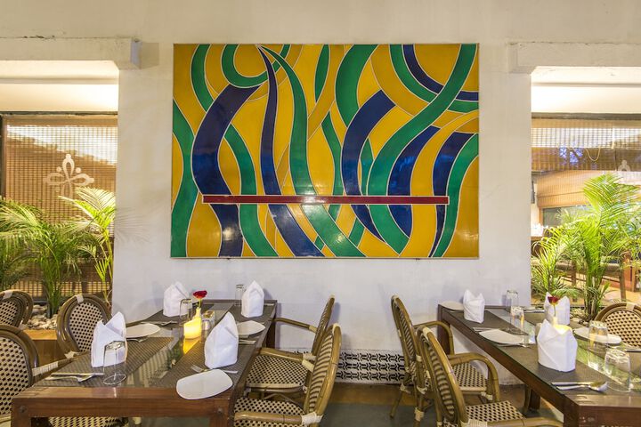 Dining 57 of 94