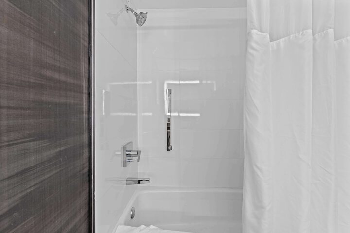 Clean Restrooms