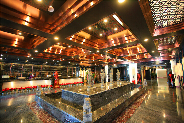 Hotel Interior 5 of 16