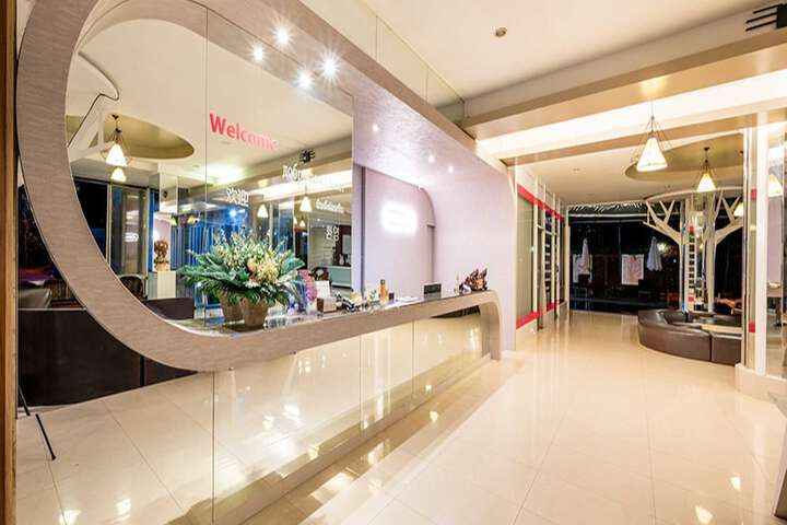 Guest Lobby