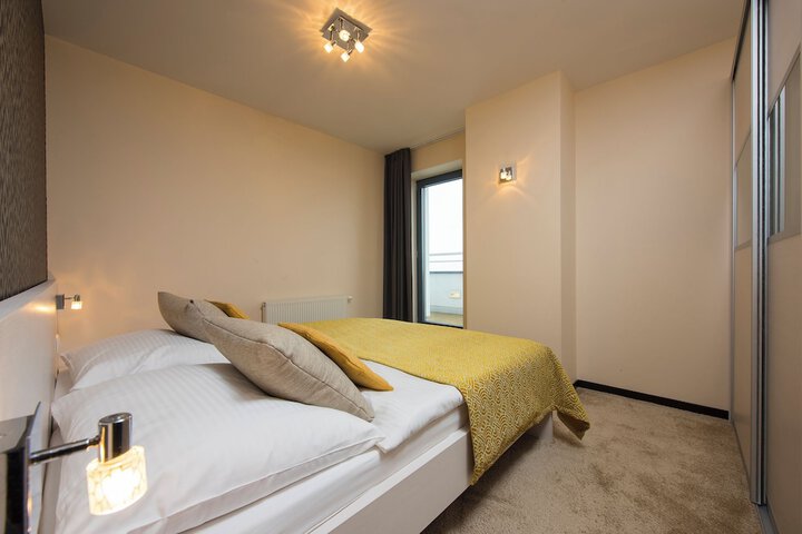 Room 45 of 126