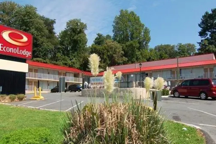 Image of Econo Lodge University Arena