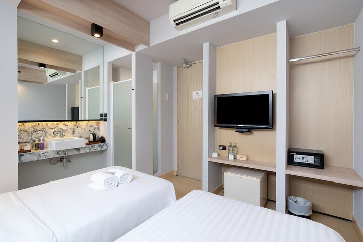 Room 19 of 74
