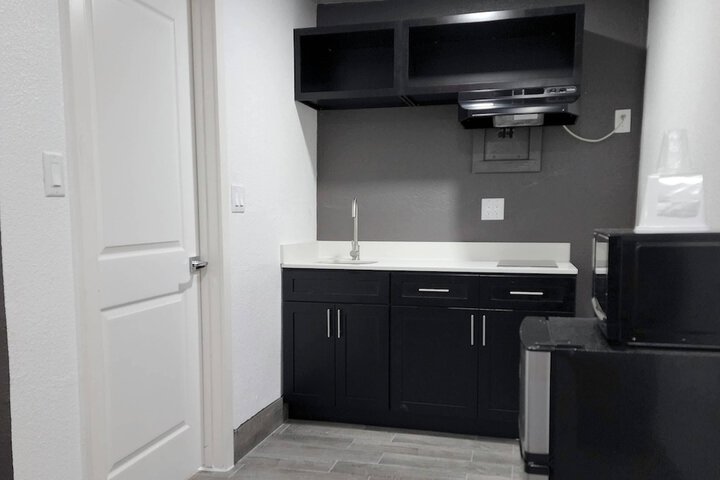 Room 40 of 60