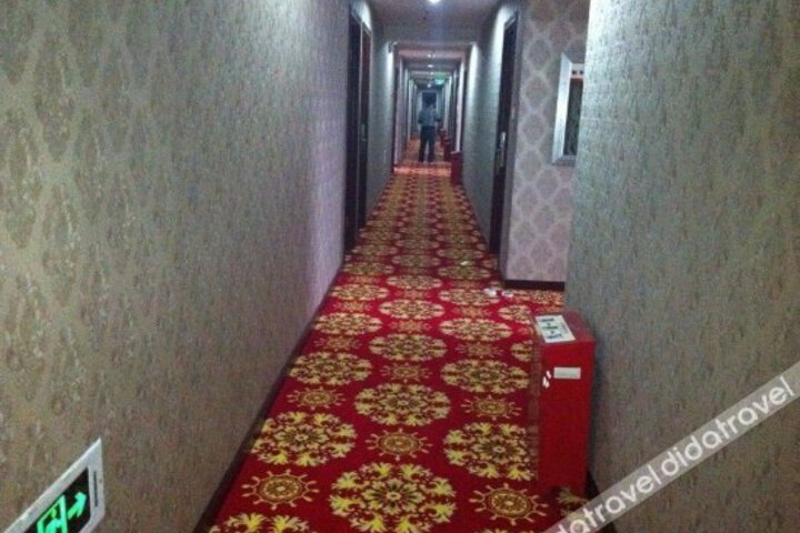 Yijia Business Hotel Rugao Jingyi Road