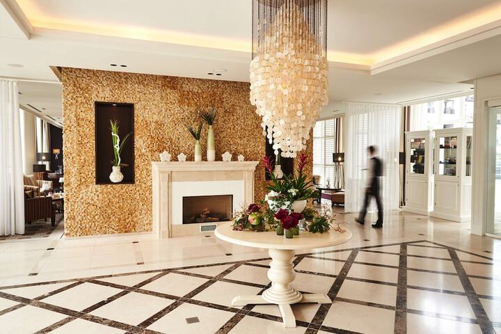 Hotel Interior 4 of 121