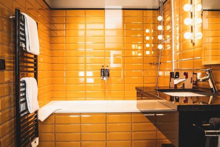 Bath Interior