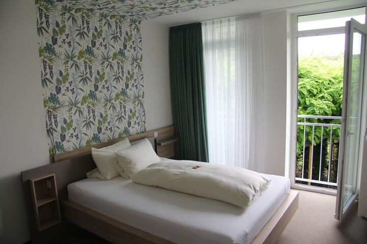 Room 20 of 110