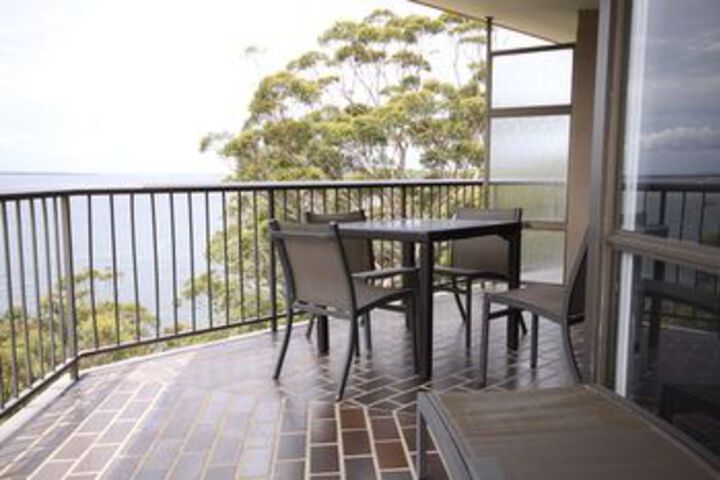 Terrace/Patio 4 of 14