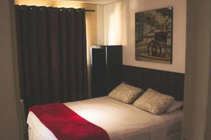 Room 5 of 22