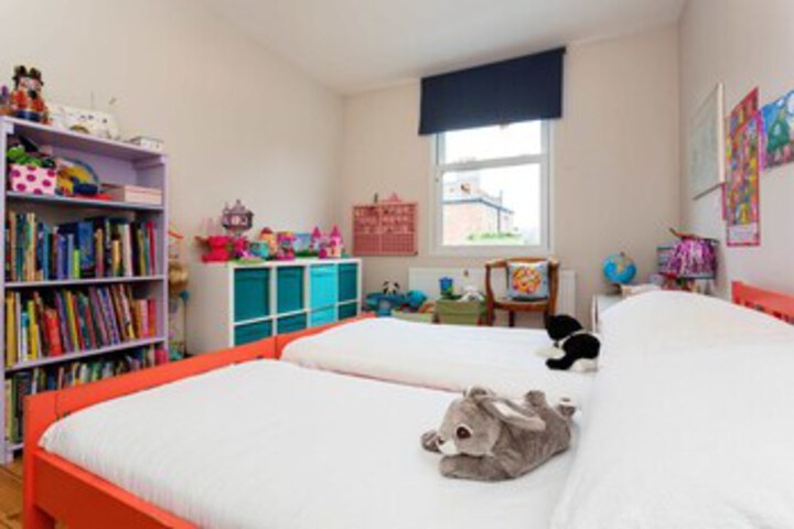 Room 5 of 22