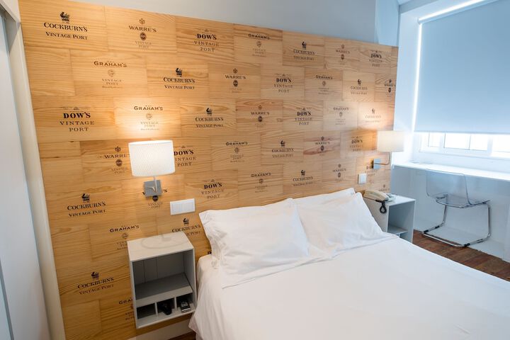 Room 18 of 79