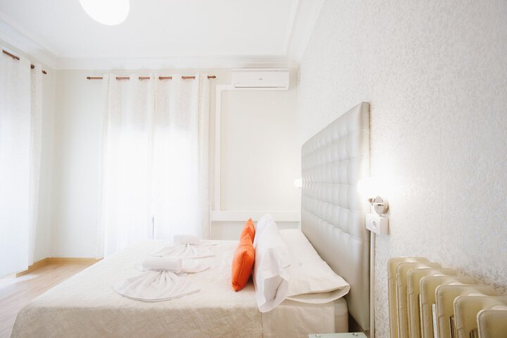 Room 12 of 47