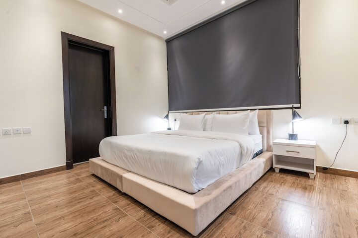 Room 5 of 59