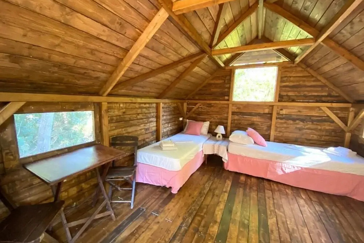 Room 4 of 21