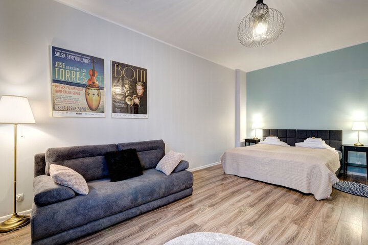 Room 7 of 20