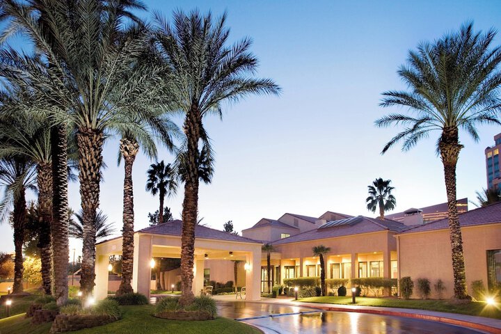 Hotel 28 of 29