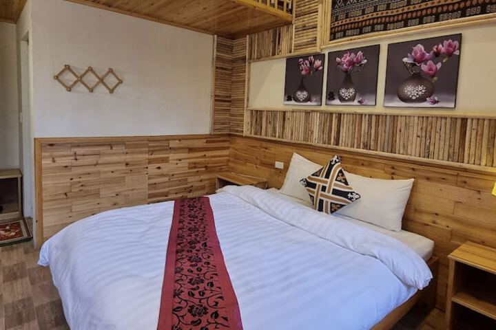 Room 8 of 31