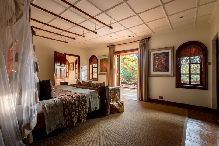 Room 21 of 76