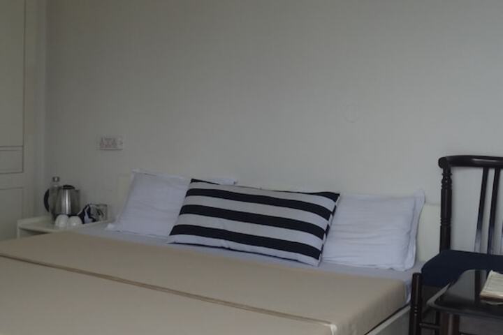 Room 36 of 113