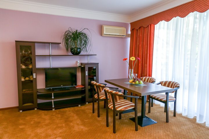 Room 22 of 69