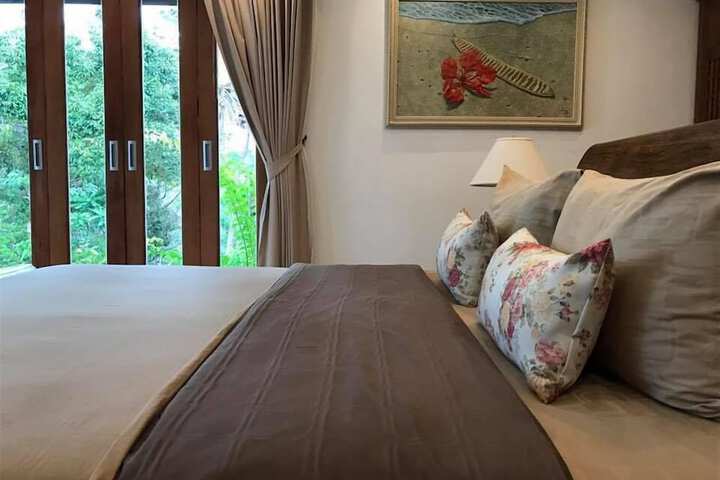 Room 17 of 75
