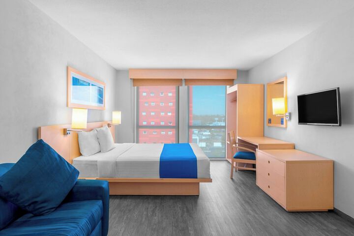Room 31 of 67