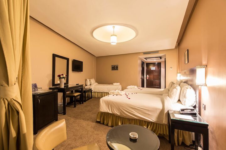Room 14 of 70
