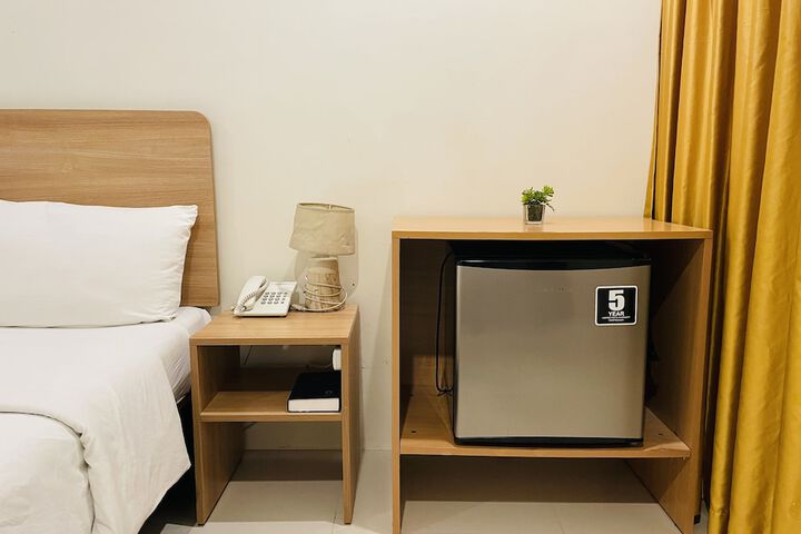 Room 26 of 34
