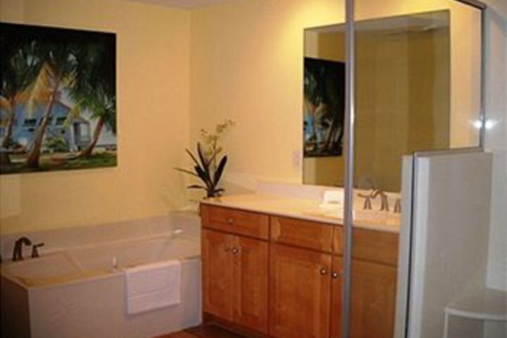 Room 3 of 27