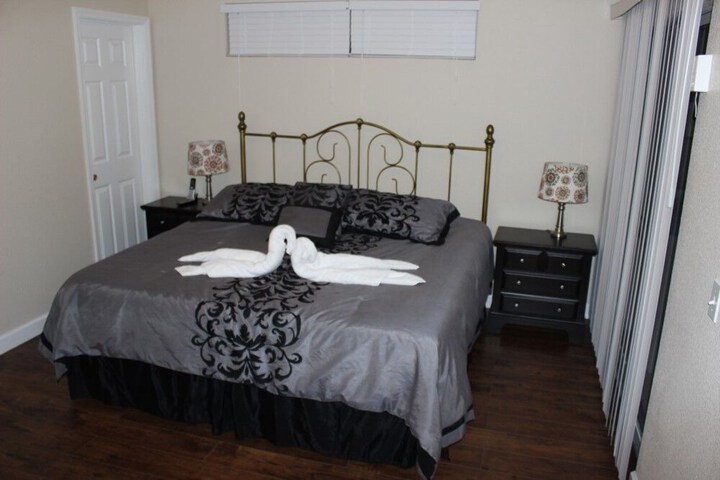 Room 7 of 29