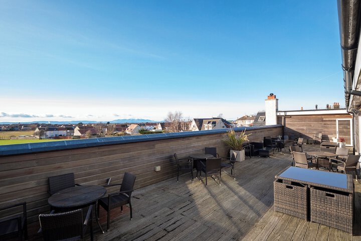 Terrace/Patio 41 of 42