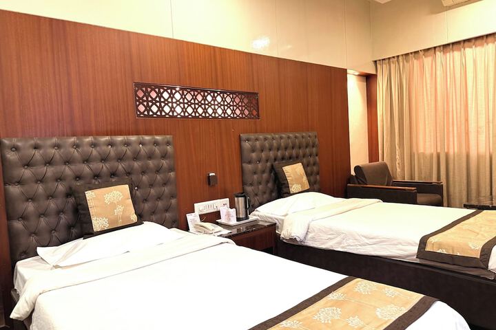 Room 55 of 134