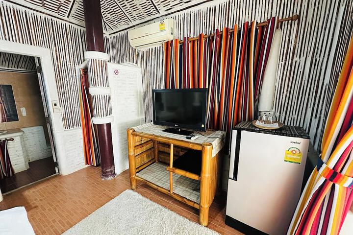 Room 19 of 79