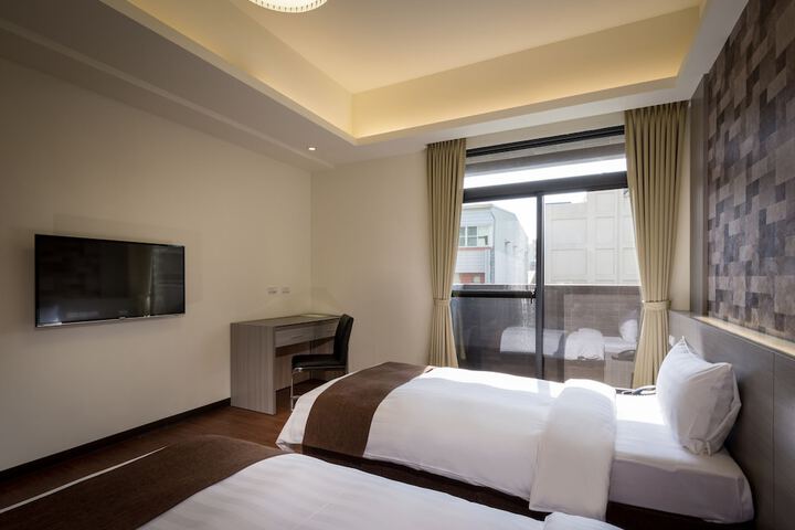 Room 18 of 45