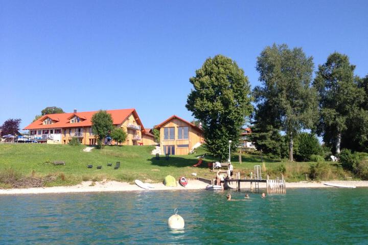 Seehotel und Appartements Schnöller
