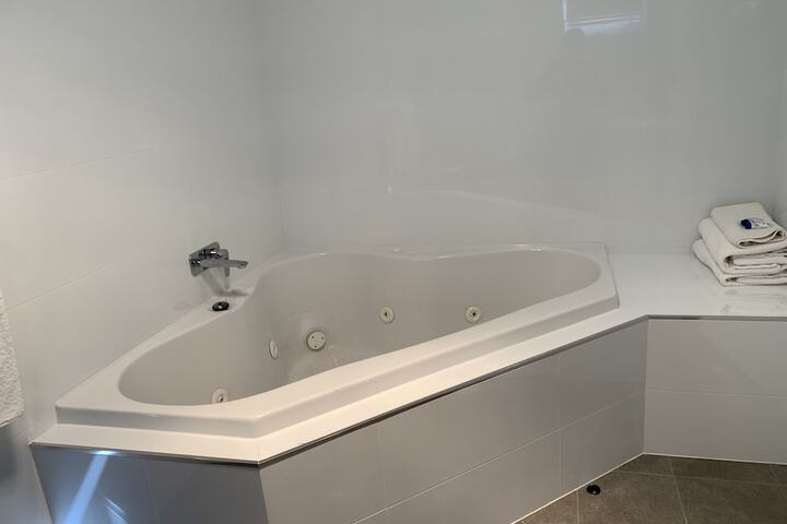 Spa 59 of 92