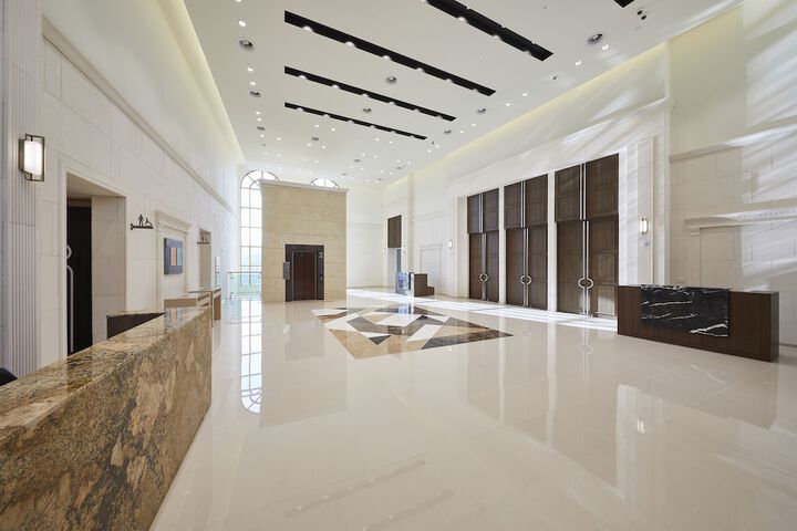 Ballroom/Hall 65 of 80