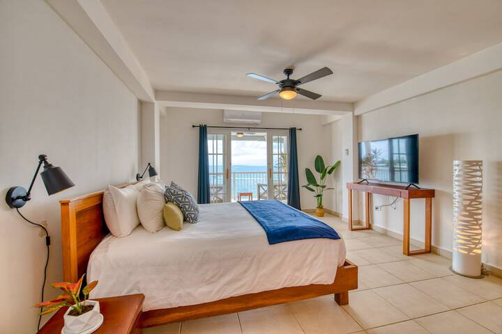 Room 32 of 115