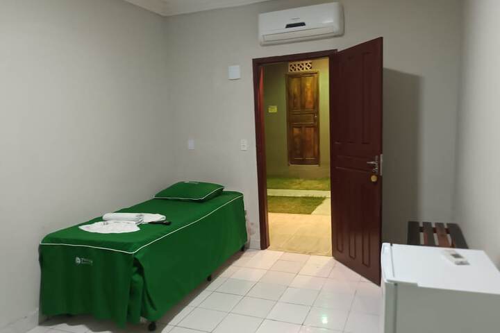 Room 55 of 183