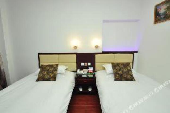 Mingzhu Hotel