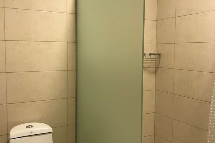 Room 15 of 15