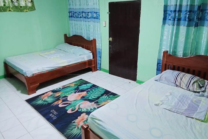 Room 35 of 59