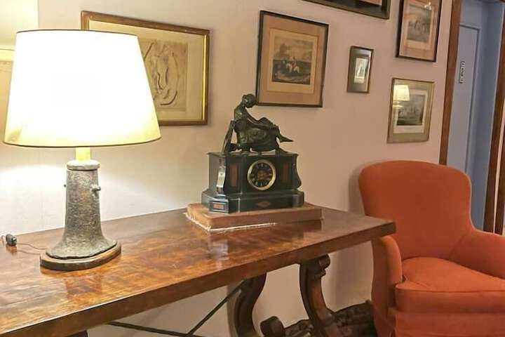 Room 16 of 61