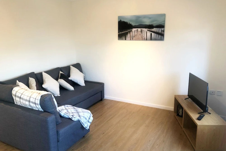 Room 2 of 15