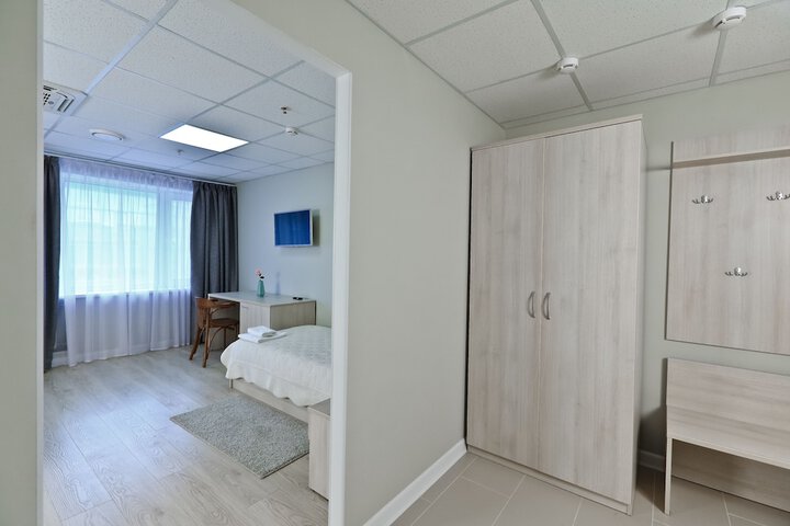 Room 6 of 88