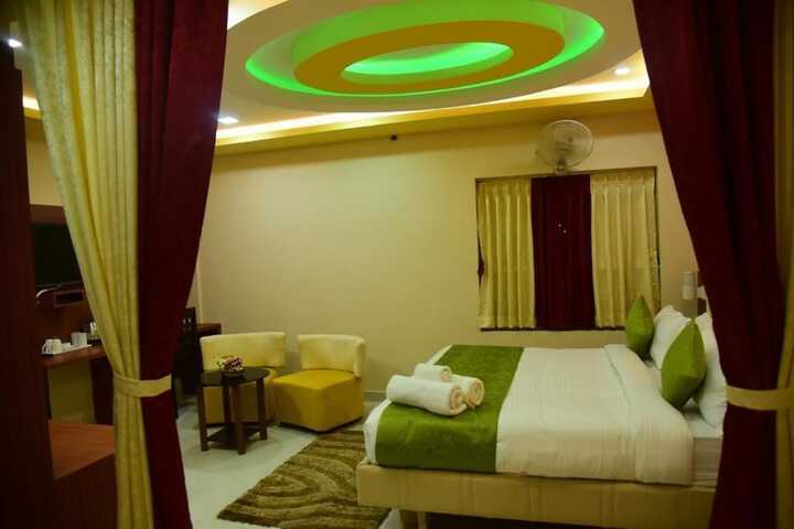 Room 3 of 14